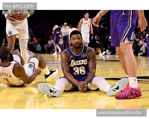 马库斯斯马特的篮球之路：从青涩新秀到全能防守王